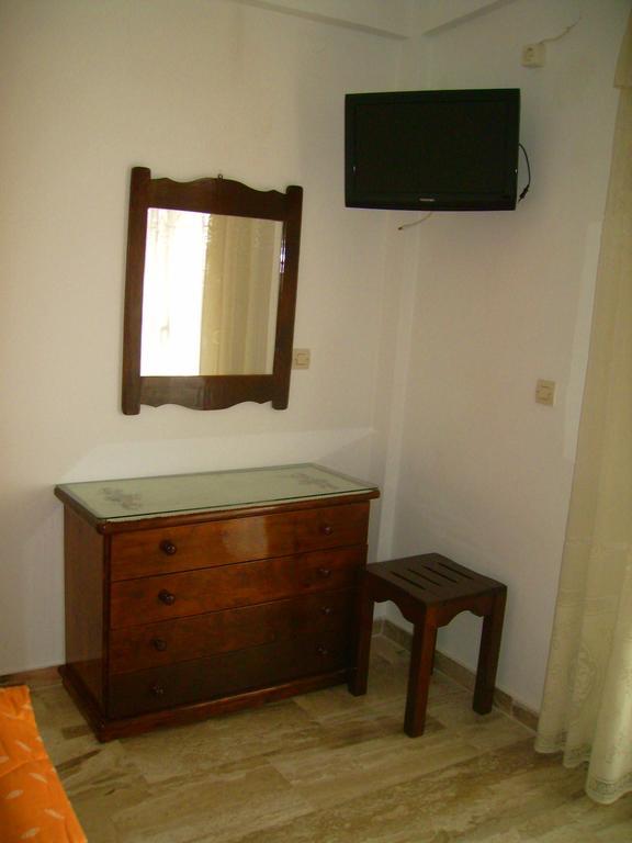 Apartment Gerekos And Agios Georgios (Corfu)